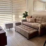 Modern Apartment With Parking